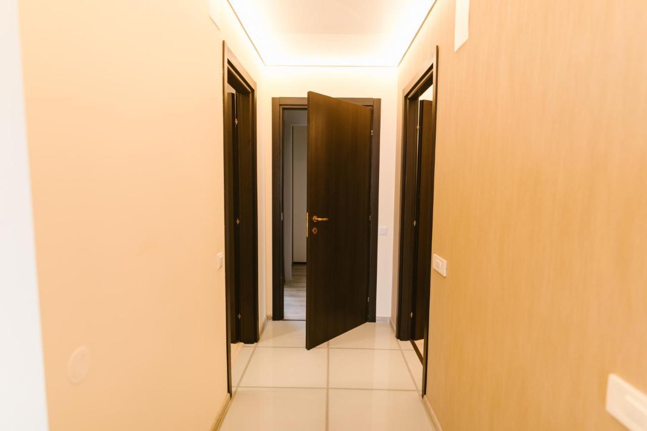 Sky View - Luxury Apartment With A Dream View 브라쇼브 외부 사진