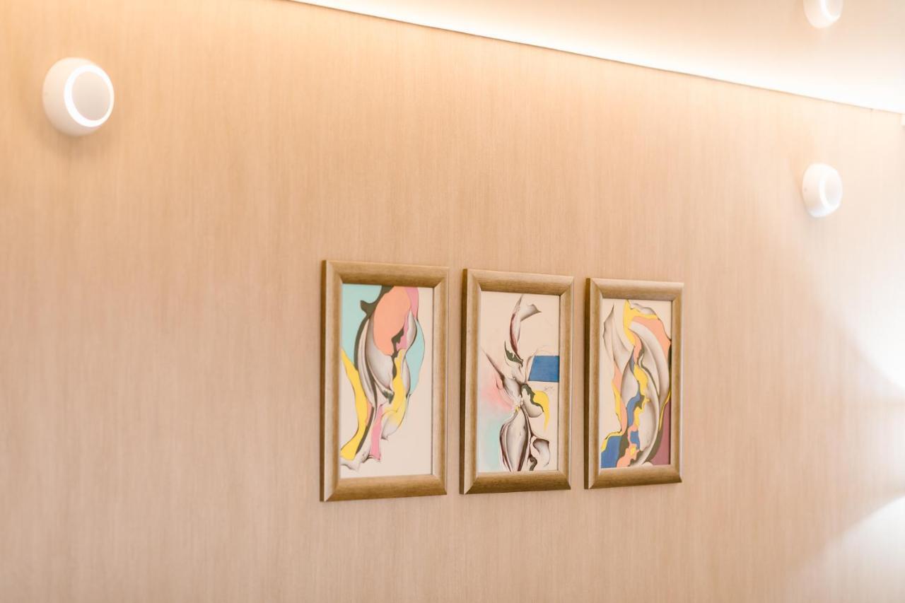 Sky View - Luxury Apartment With A Dream View 브라쇼브 외부 사진