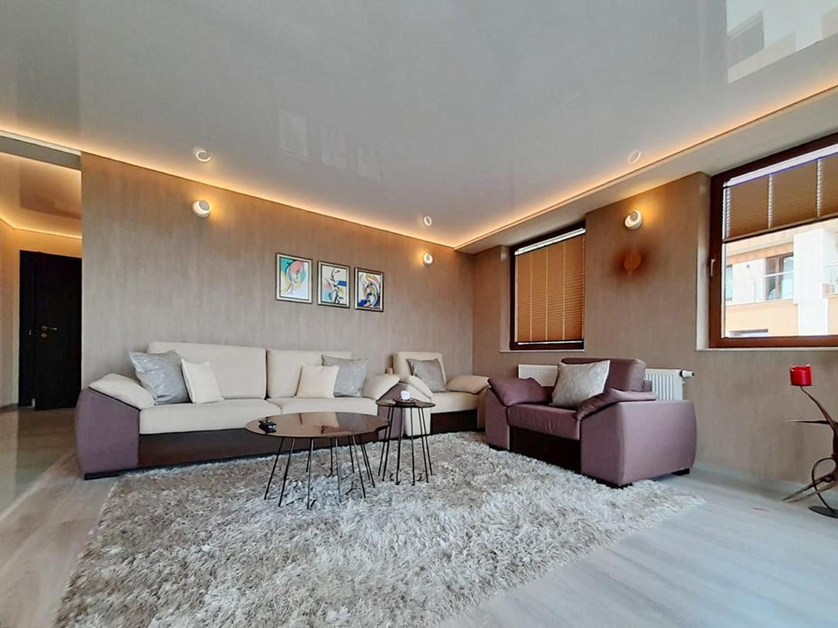 Sky View - Luxury Apartment With A Dream View 브라쇼브 외부 사진